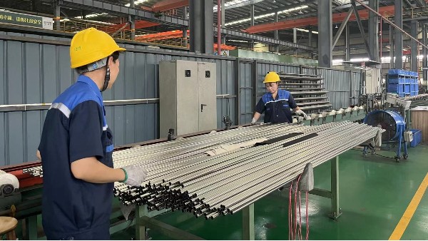 新能源電池行業(yè)不銹鋼管選擇！